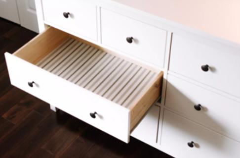 empty drawers for guests